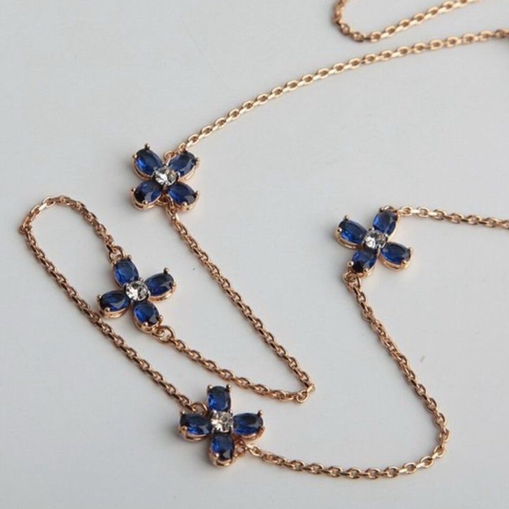 Tory Burch Buddy Clover Necklace NWT Dustbag Included